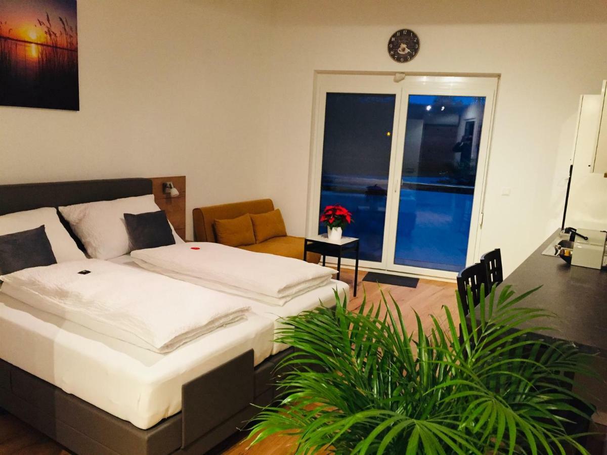 Sonnenweg Appartements Rust Εξωτερικό φωτογραφία